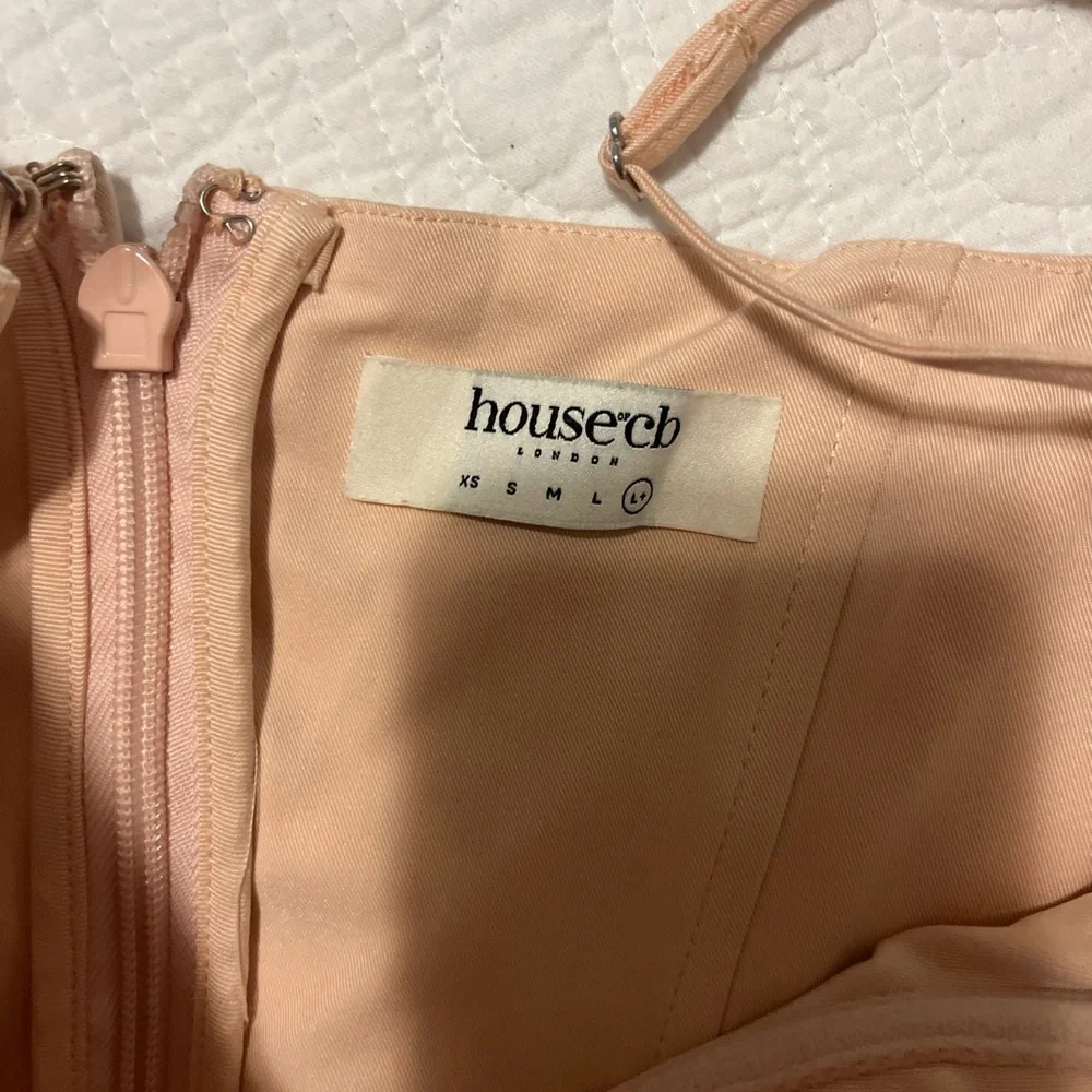 House of CB Soft Pink Midi Dress (SOLD ON DEPOP) - Picture 7 of 7